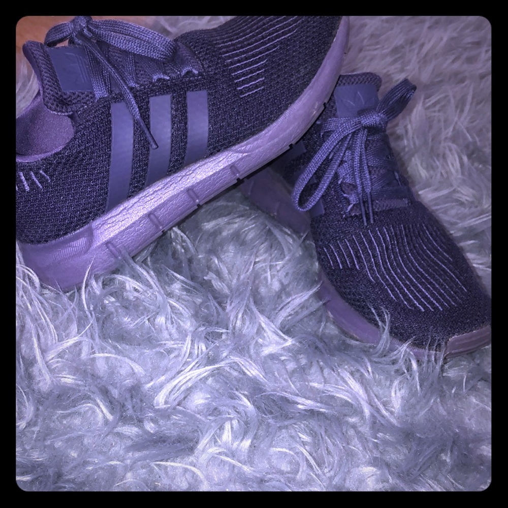 addidas sneakers purple
